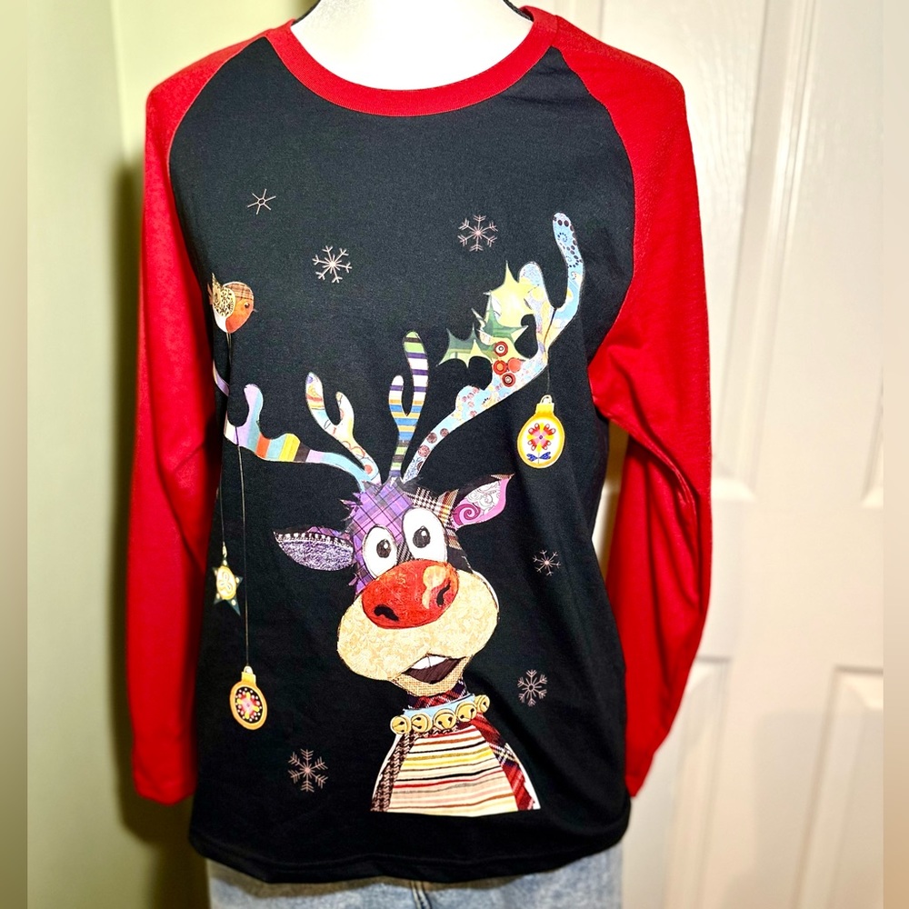 Raglan Red Sleeve Funny Reindeer Graphic Print Crew Neck T-shirt🦌